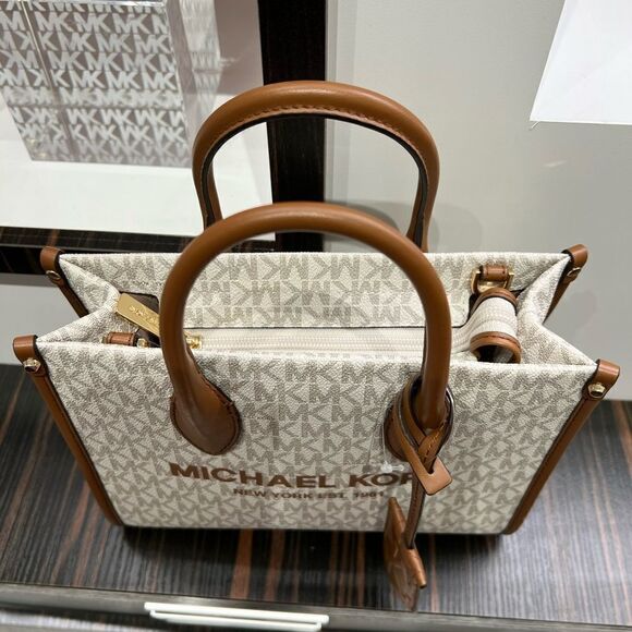 Michael Kors Mirella SM Shopper Vanilla  Messenger Shoulder Xbody Purse Logo - Picture 7 of 13